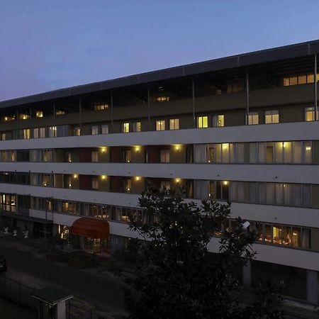 נוברה Hotel La Bussola מראה חיצוני תמונה